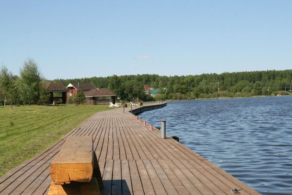 гостиницу р-н Конаковский г Конаково ул Речная 2 фото 19