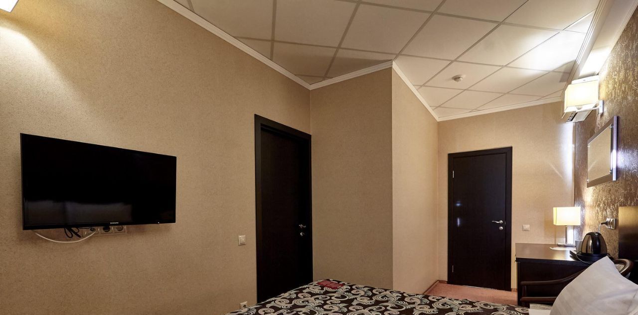 комната г Саратов р-н Фрунзенский ул Железнодорожная 72 фото 3