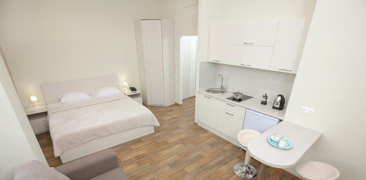 комната г Красноярск р-н Советский ул Партизана Железняка 40б фото 1