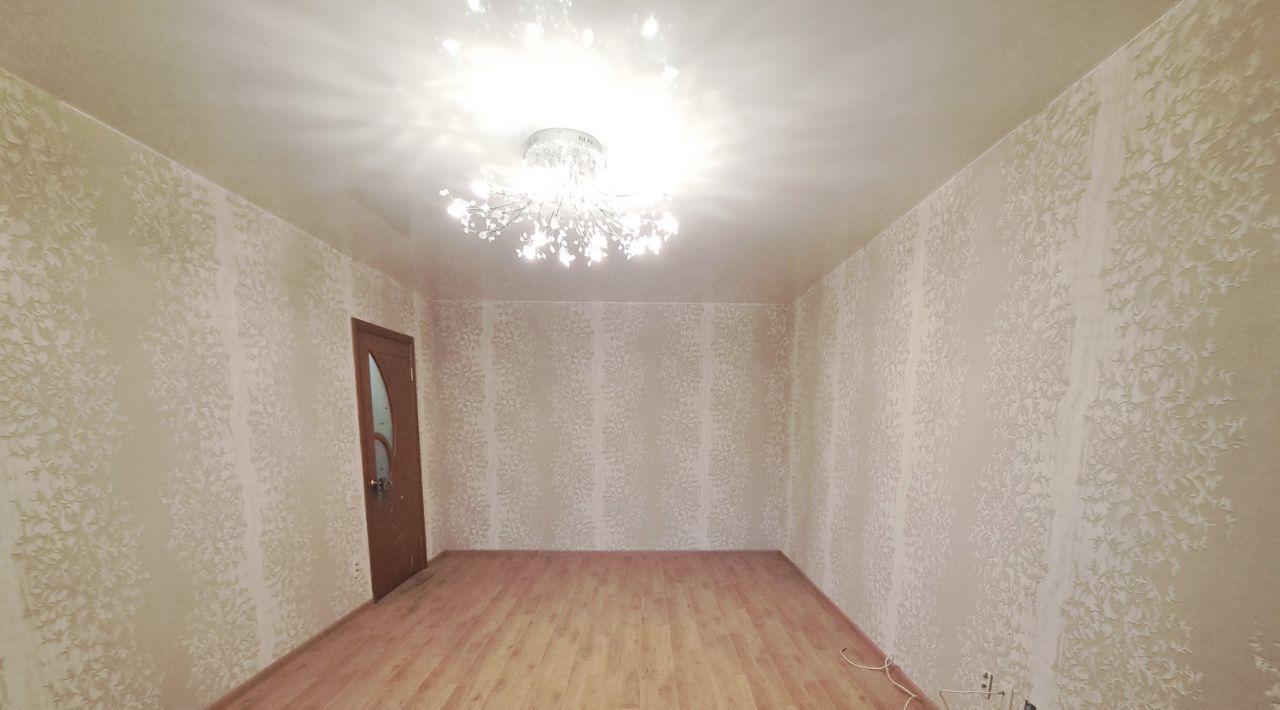 квартира г Брянск р-н Советский ул Романа Брянского 5/1 фото 4