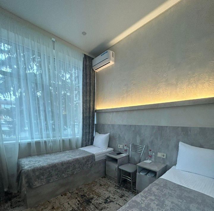 комната г Пятигорск п Горячеводский ул им. Захарова С.Н. 10б фото 1