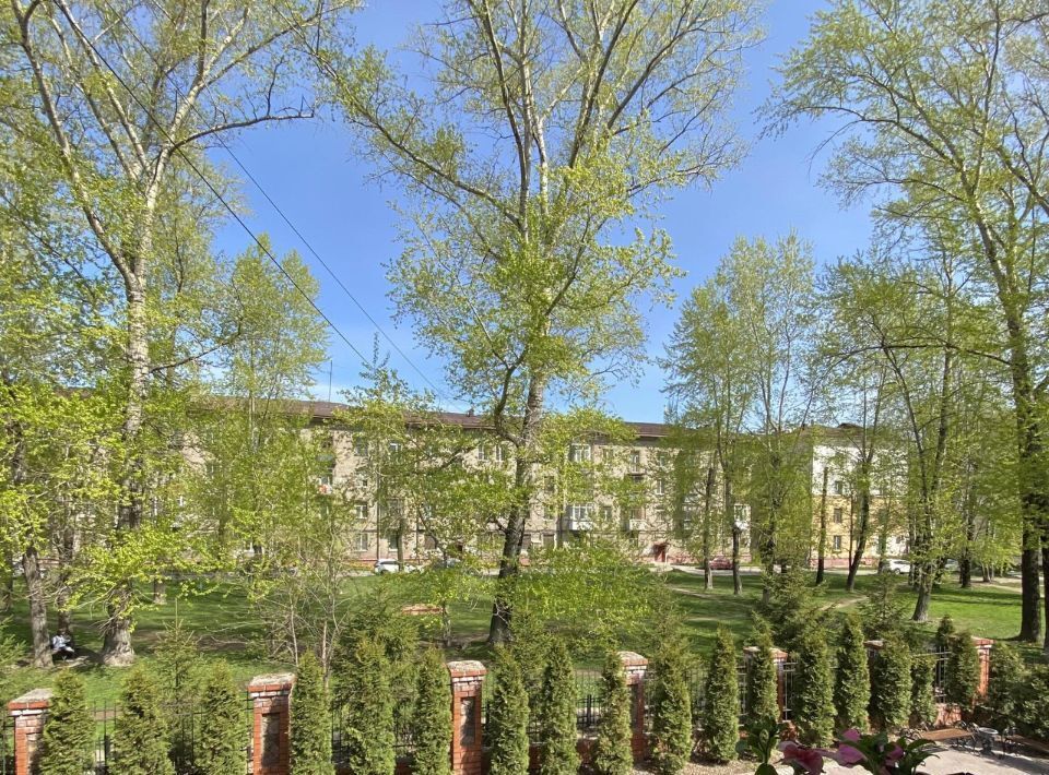 комната г Череповец р-н Индустриальный ул Металлургов 13б фото 7