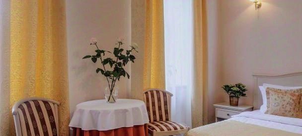 комната г Красноярск р-н Центральный ул Ады Лебедевой 115 фото 1