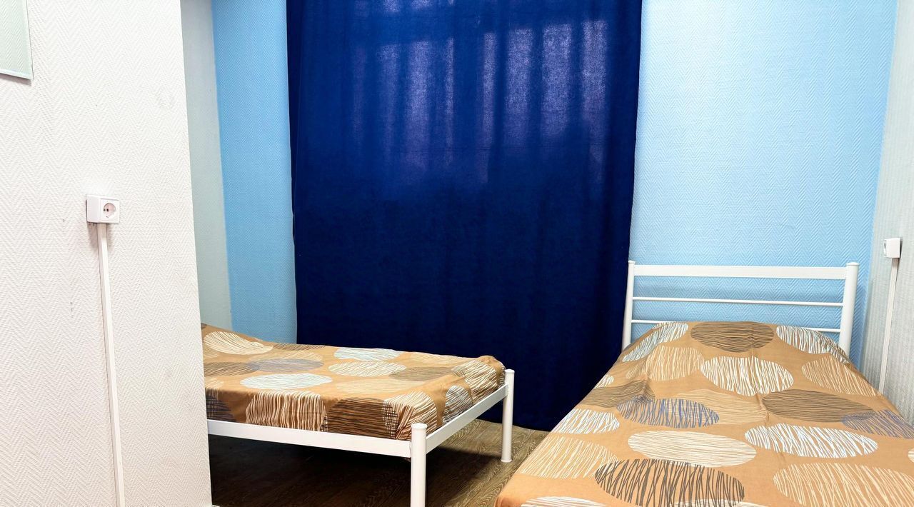 комната г Красноярск р-н Центральный ул Марковского 33 фото 1