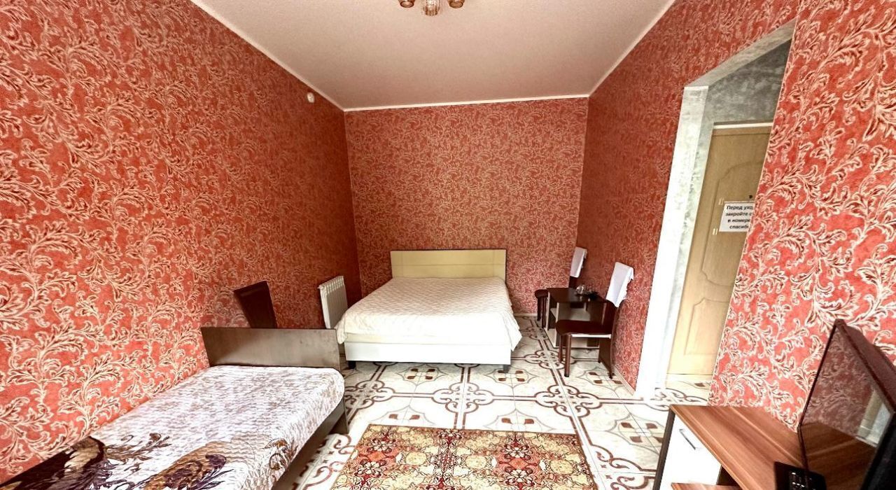 комната г Барнаул р-н Центральный тракт Змеиногорский 73и фото 2