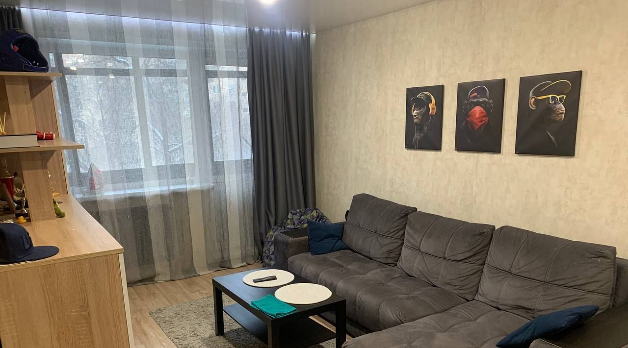 квартира г Новокузнецк р-н Центральный ул Грдины 24 фото 1