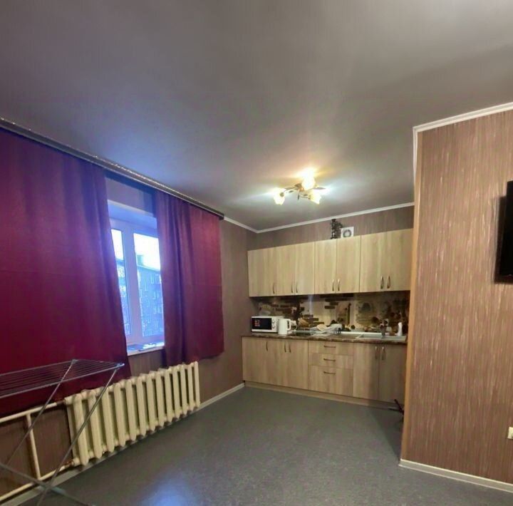 квартира г Прокопьевск р-н Рудничный ул Гайдара 5а фото 2