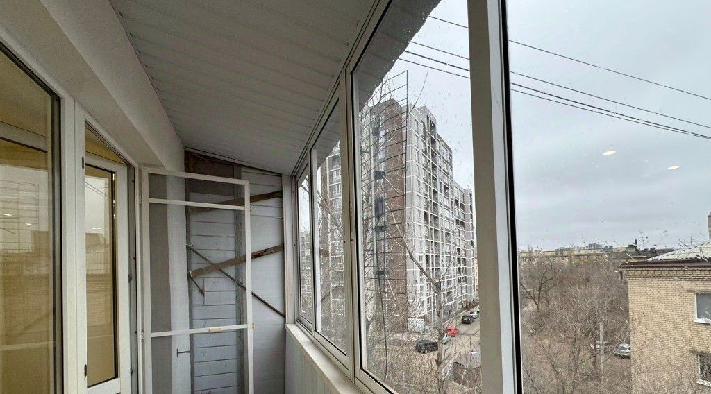 квартира г Волгоград р-н Дзержинский ул Новодвинская 36 фото 20