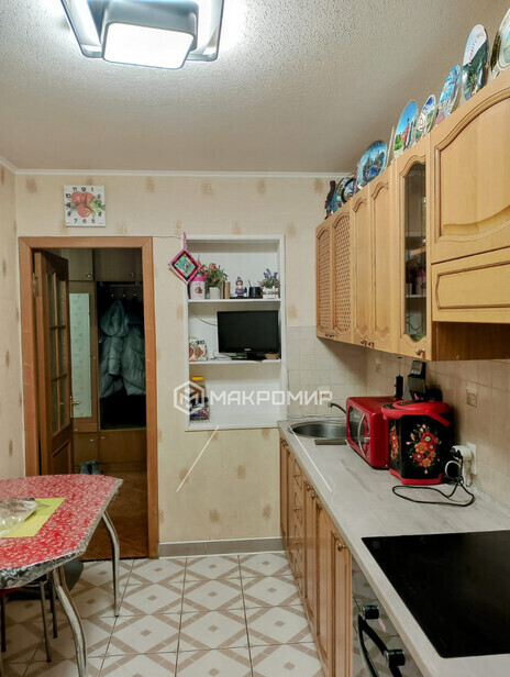 квартира г Орел р-н Железнодорожный ул 5 Августа 48 фото 2