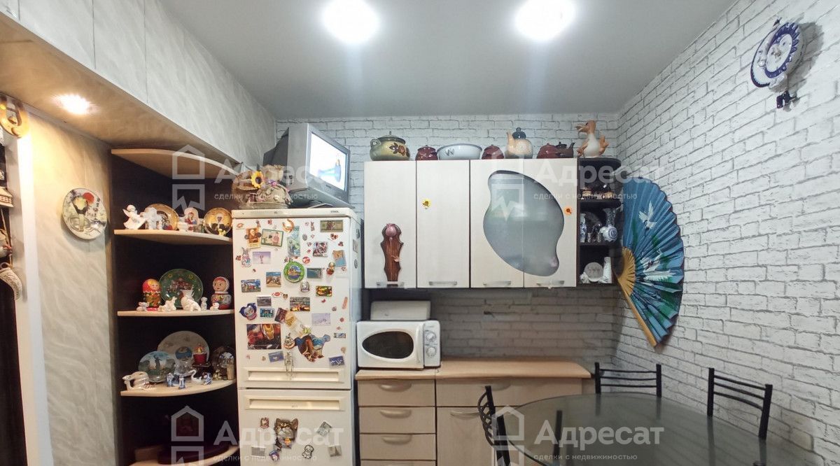 комната г Волгоград р-н Тракторозаводский ул им. Дегтярева 4а фото 2