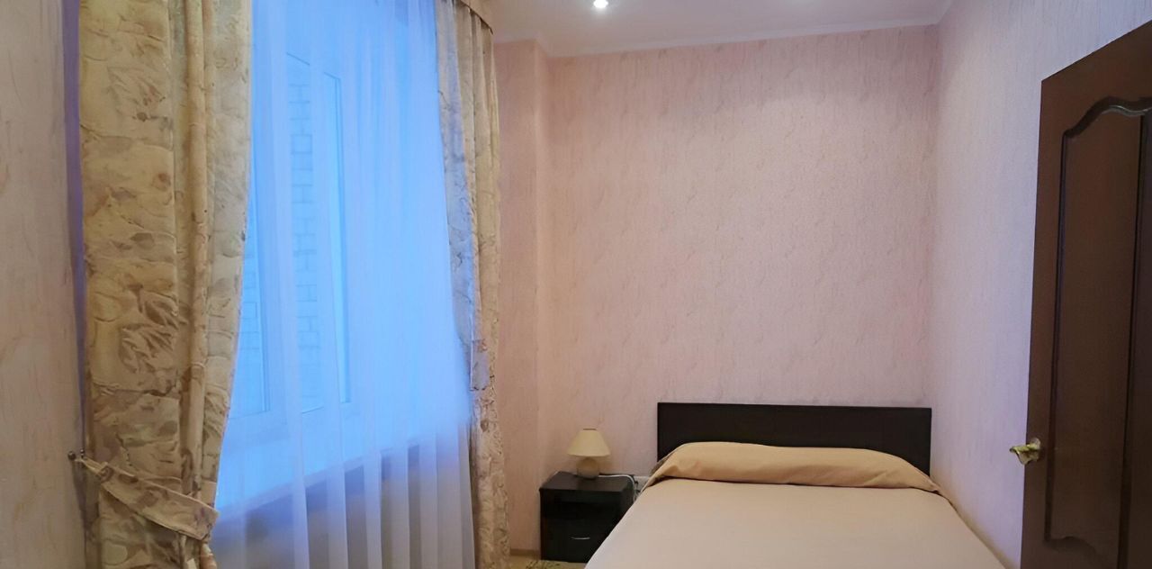 комната г Пермь р-н Орджоникидзевский ул Васнецова 6 фото 1