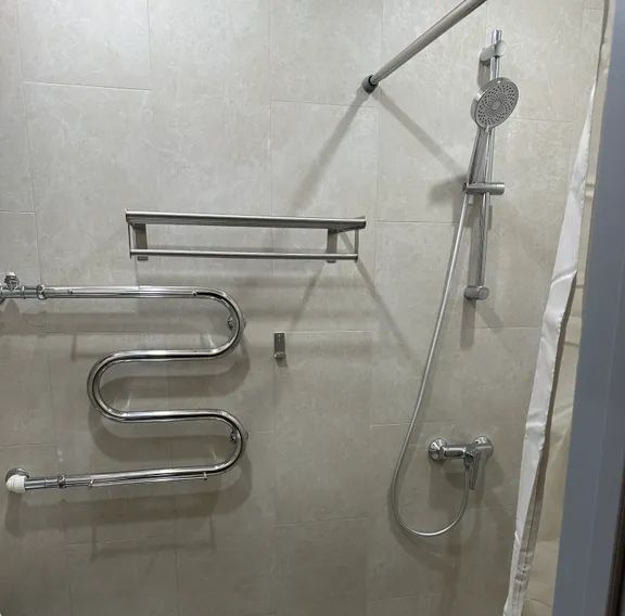 комната г Казань Кремлёвская ул Тази Гиззата 1в фото 4