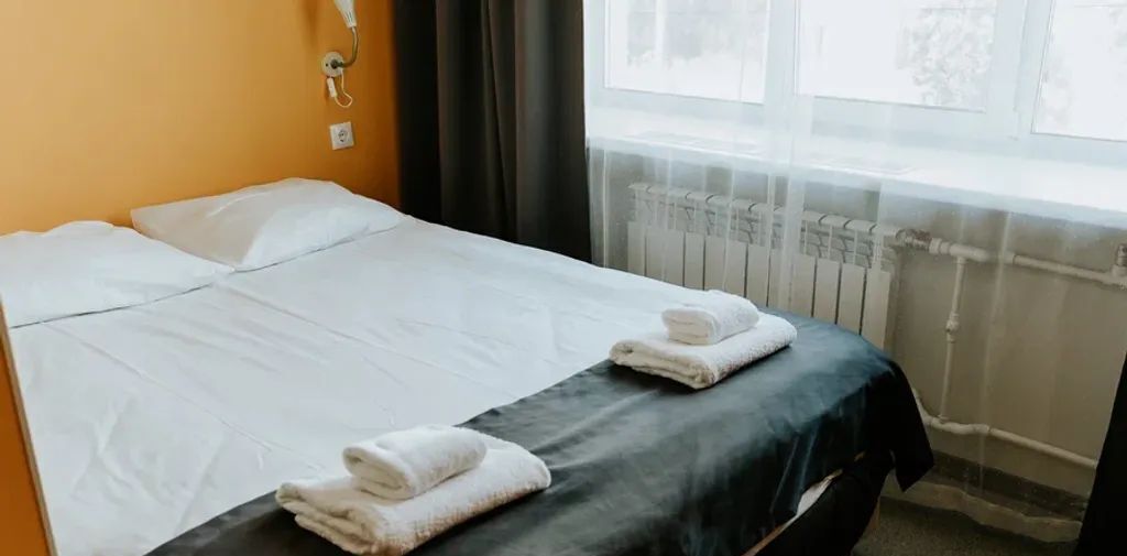 комната г Кировск ул Кирова 48 фото 1