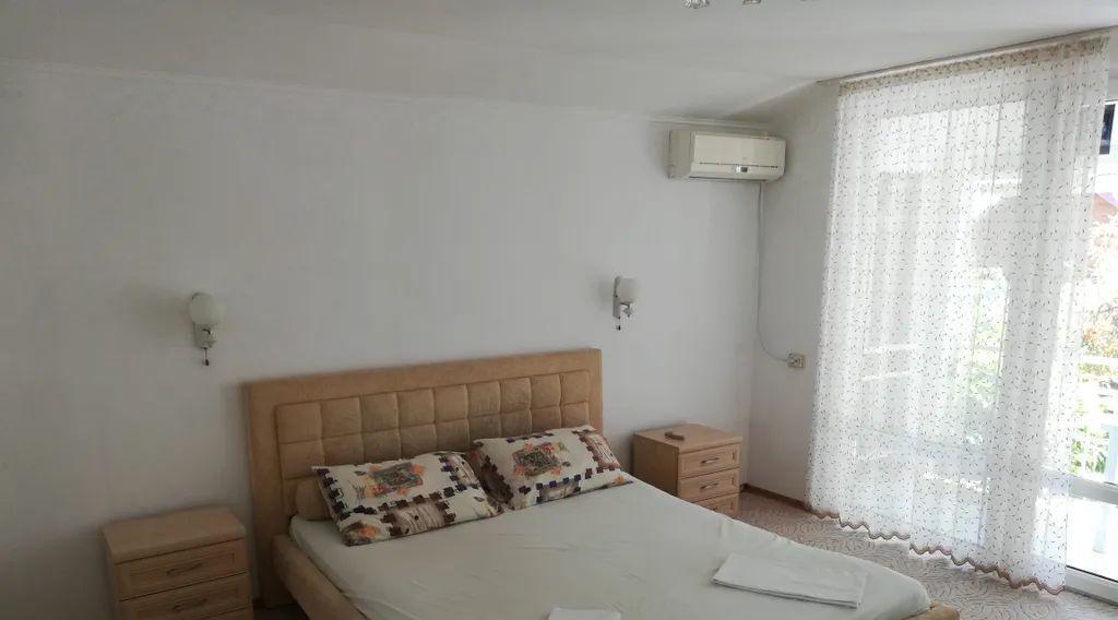 комната г Алушта с Малореченское ул Подгорная 25 фото 4