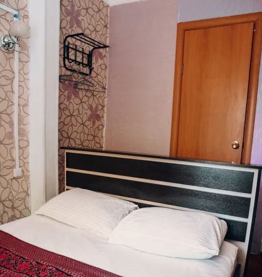 комната г Улан-Удэ р-н Железнодорожный пр-кт 50-летия Октября 46 фото 2
