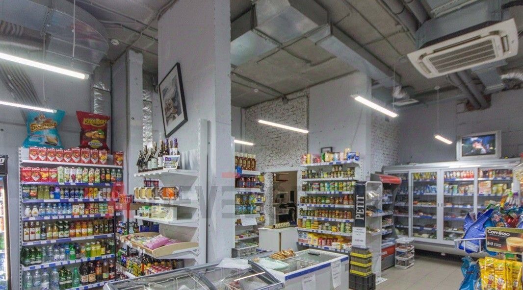 торговое помещение г Казань р-н Ново-Савиновский ул Сибгата Хакима 52 фото 7