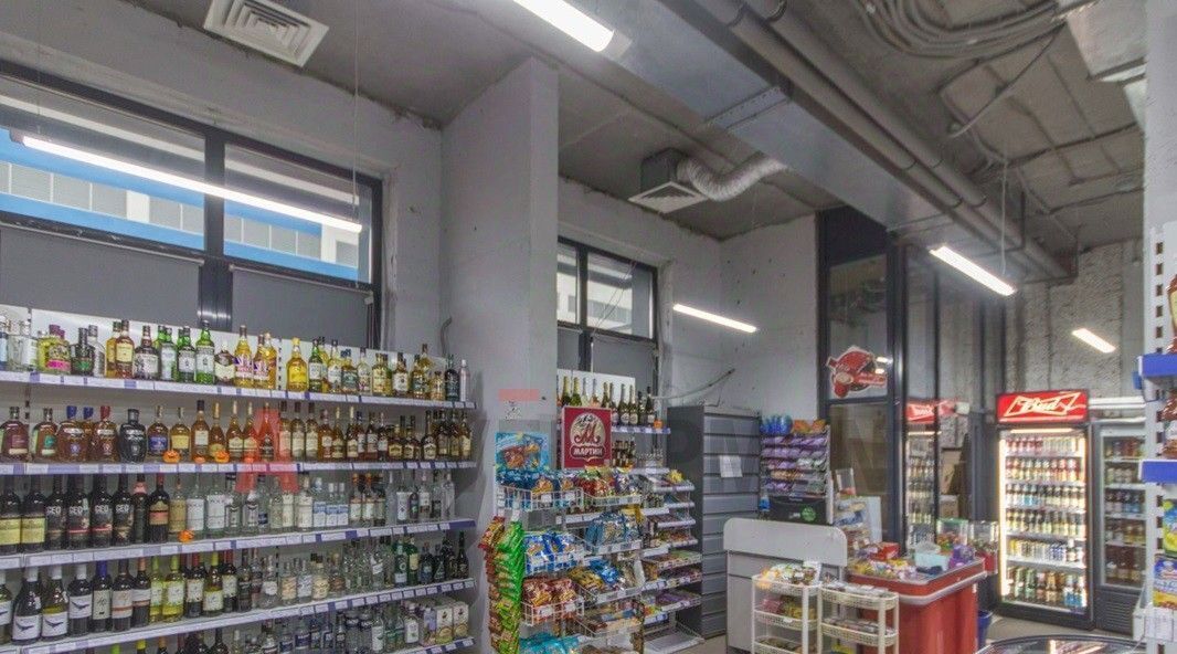 торговое помещение г Казань р-н Ново-Савиновский ул Сибгата Хакима 52 фото 10