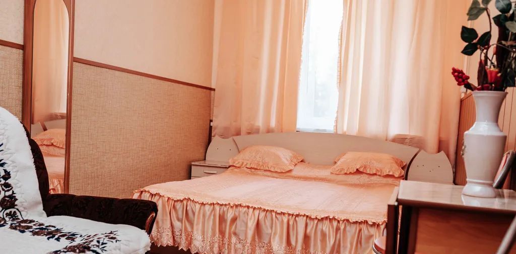 комната г Бугуруслан ул Революционная 32 фото 1