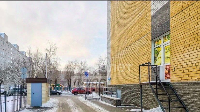 квартира г Омск р-н Центральный ул Звездова 132/2 фото 3