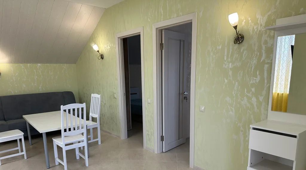 комната г Евпатория ул им.Леси Украинки 19 фото 2