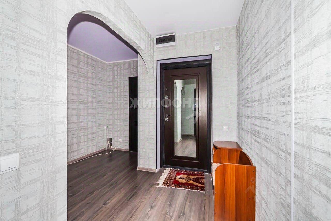 квартира г Новосибирск р-н Дзержинский ул Коминтерна 630010 116/3 фото 6