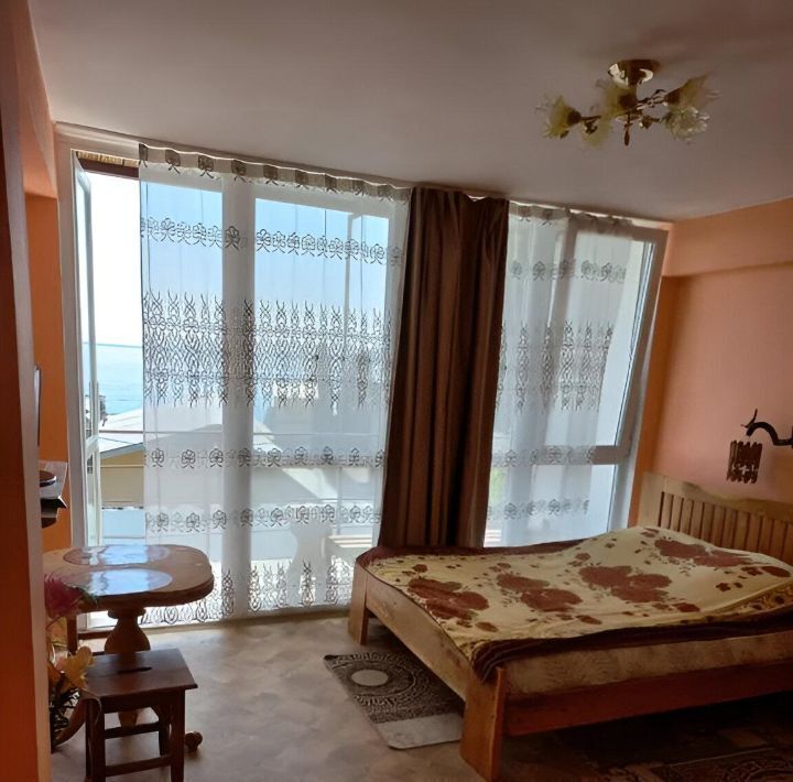 комната г Ялта ул Средне-Слободская 34 фото 8