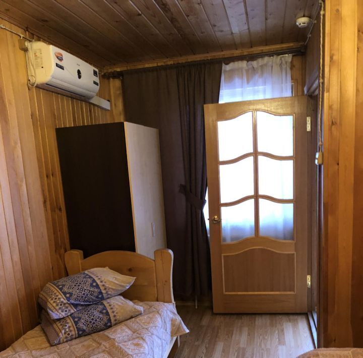 комната р-н Ярцевский г Ярцево М-1 Беларусь, 330-й км, 1А фото 3