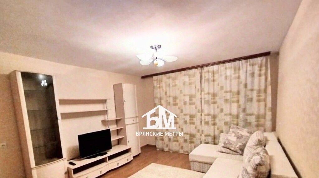 квартира г Брянск р-н Советский ул Крахмалева 31 фото 1