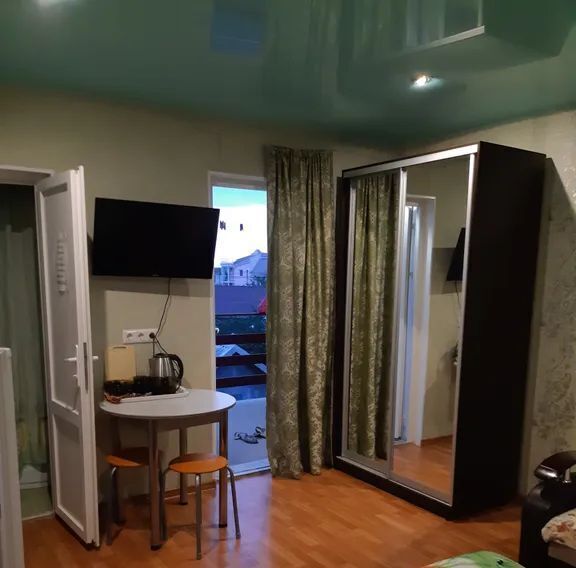 комната г Феодосия пгт Приморский ул Керченская 26 фото 2