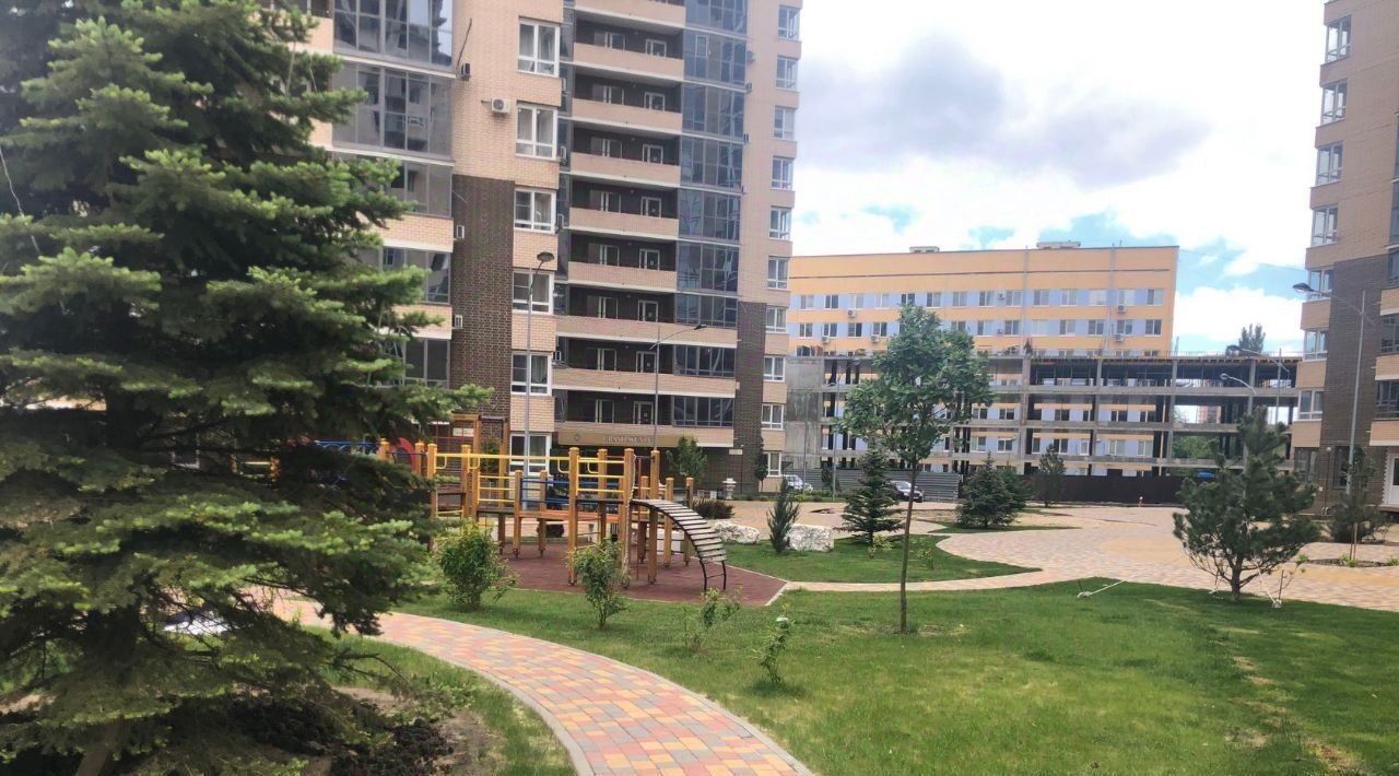 квартира г Волгоград р-н Дзержинский ул Ангарская 9а фото 34