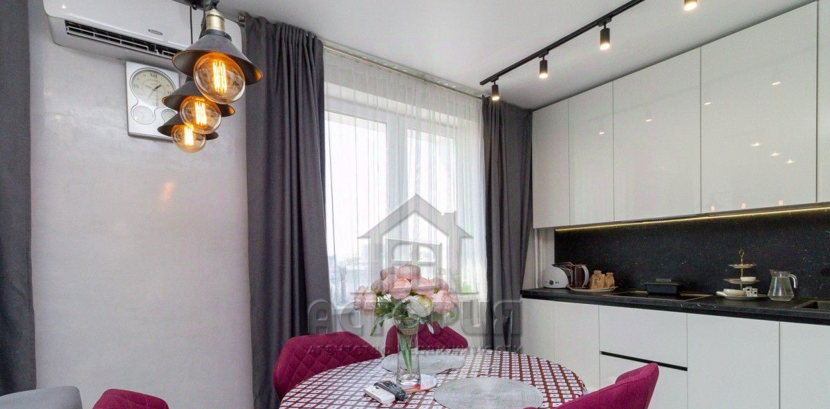 квартира г Красноярск р-н Советский ул Авиаторов 43 фото 5