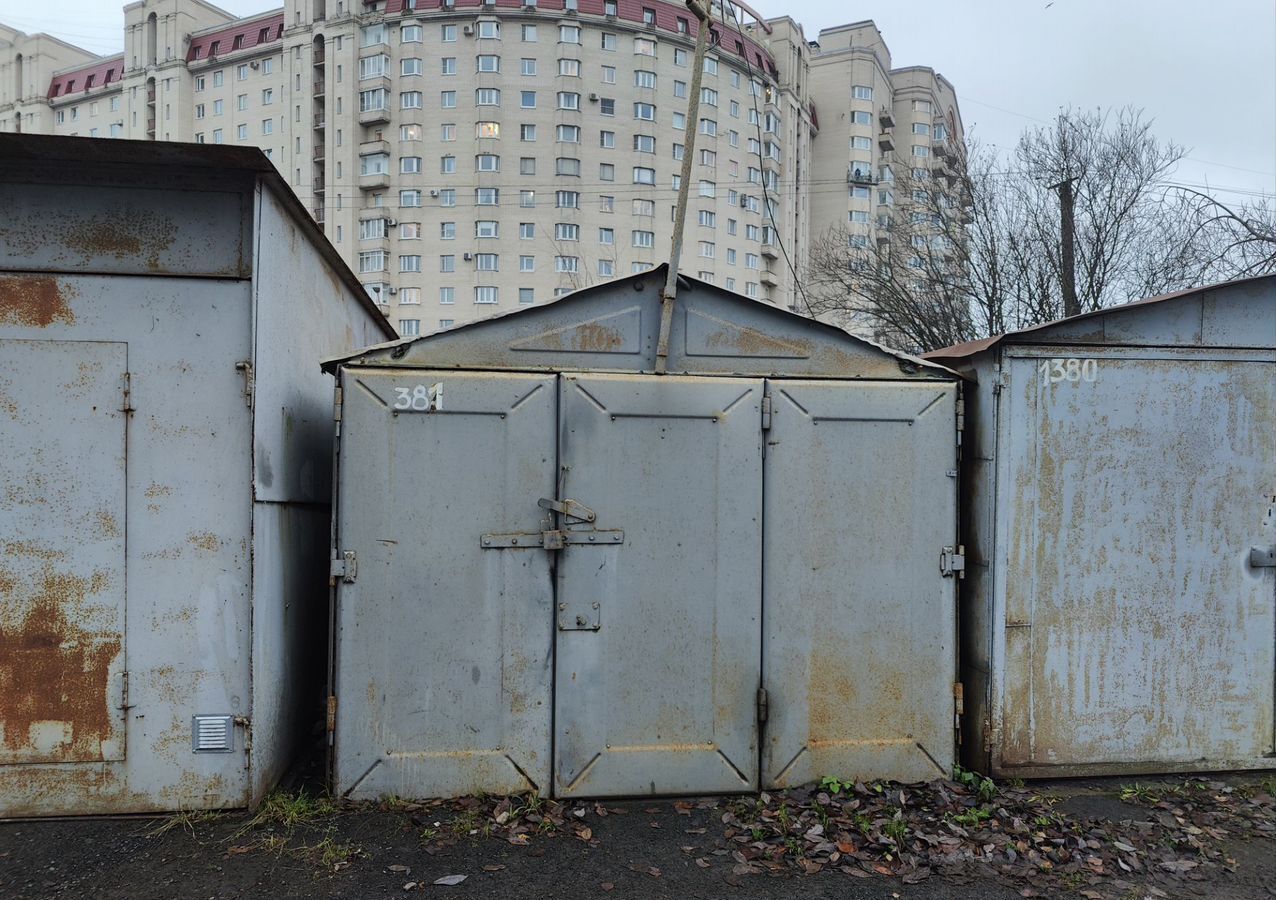 гараж г Санкт-Петербург метро Приморская Остров Декабристов округ Остров Декабристов фото 1