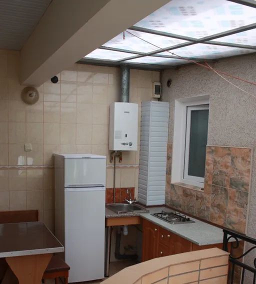 комната г Алушта ул Красноармейская 12 фото 2