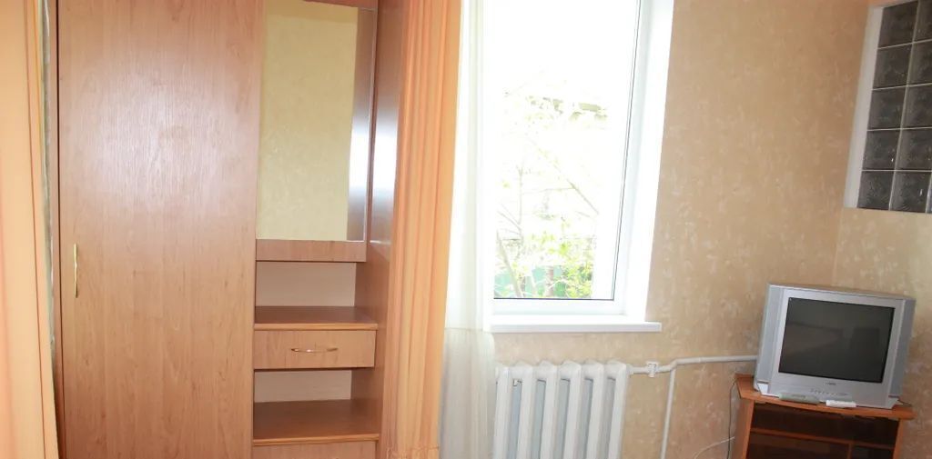 комната г Алушта ул Красноармейская 12 фото 3