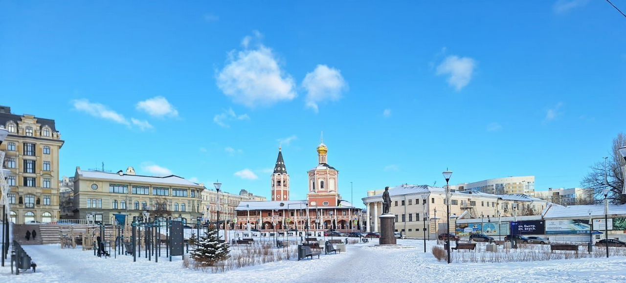 квартира г Саратов р-н Волжский ул им Челюскинцев 18 фото 2