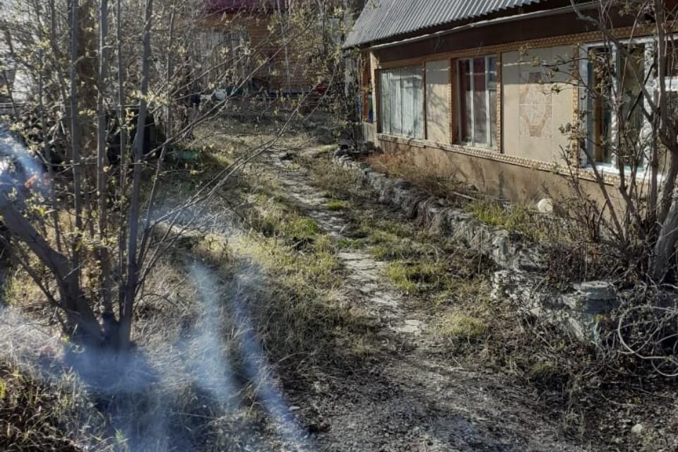 дом городской округ Якутск, садово-огородническое товарищество Кынат, Тёплая остановка 8-й км Маганского тракта фото 4