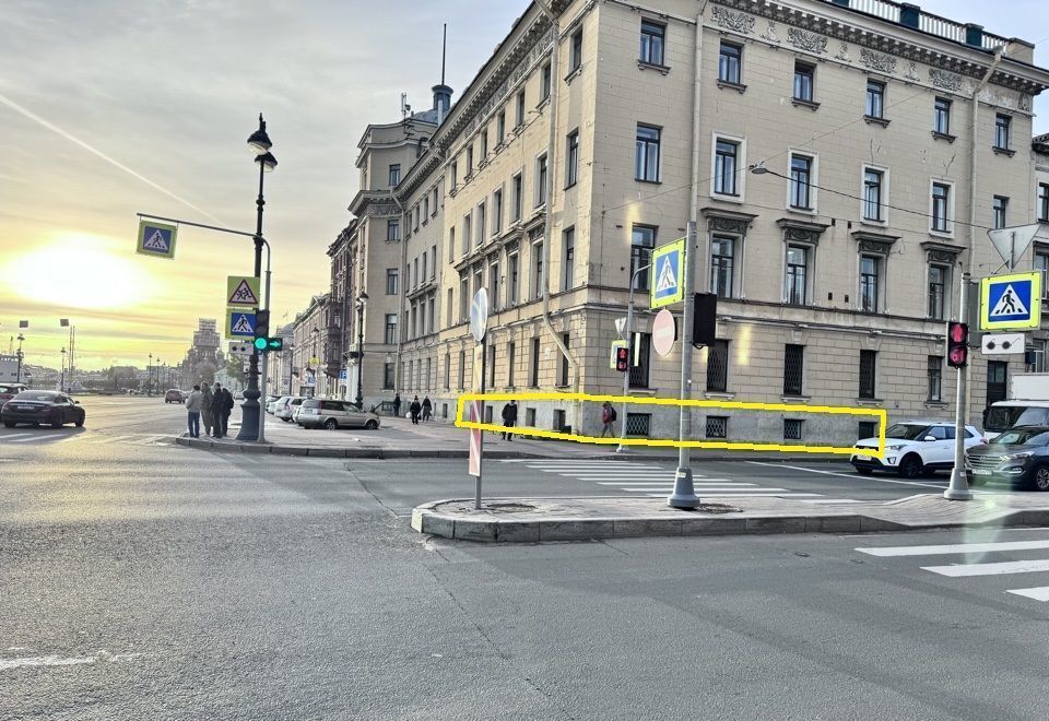 торговое помещение г Санкт-Петербург метро Василеостровская линия 9-я В.О. 2 Васильевского острова фото 1