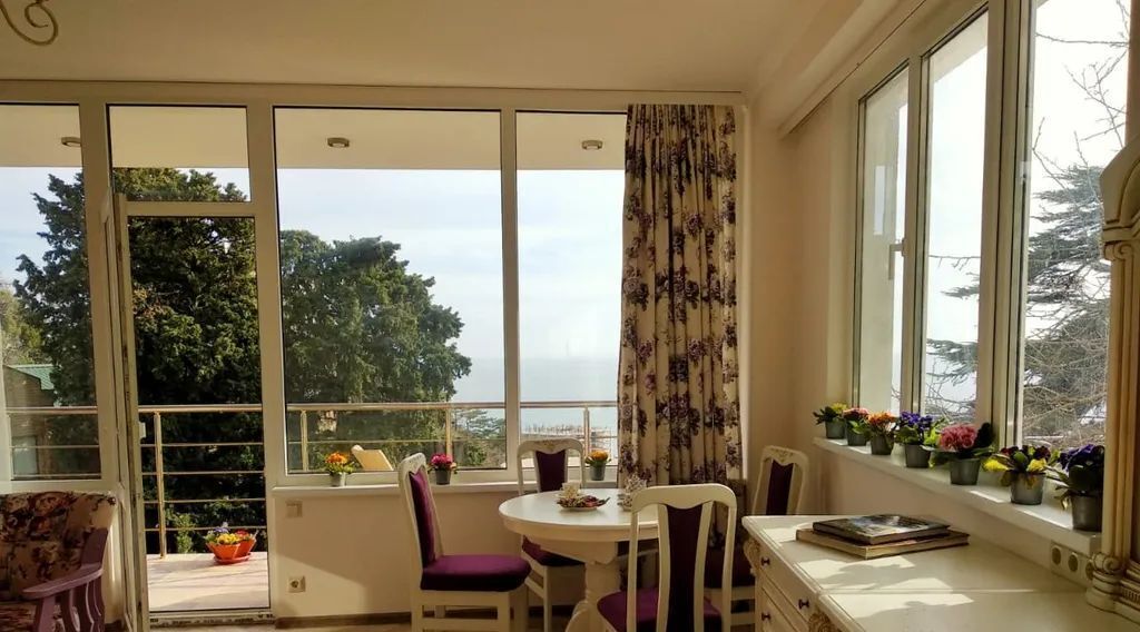 комната г Ялта пгт Гаспра ш. Алупкинское, 100 фото 12