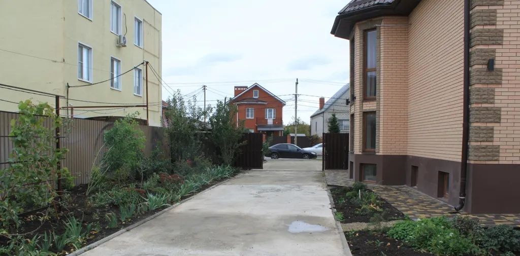 дом г Краснодар р-н Прикубанский микрорайон Сады Калинина ул Средняя 20/1 фото 8