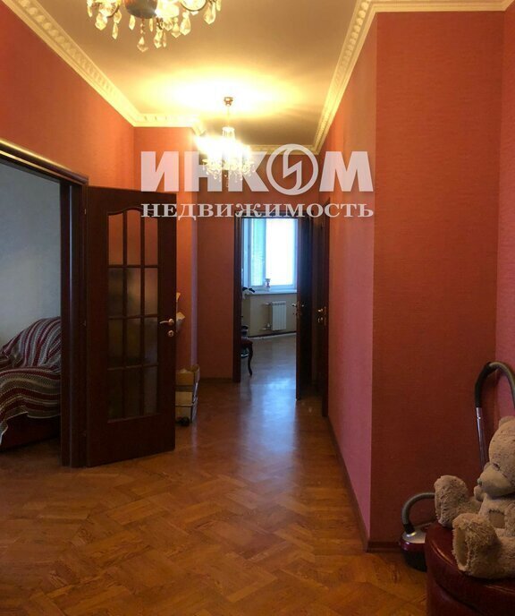 квартира г Москва метро Тушинская ул Лодочная 9к/1 фото 6