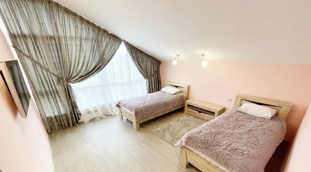 дом г Южно-Сахалинск снт Шахтер ул. Рейникена, 65 фото 6