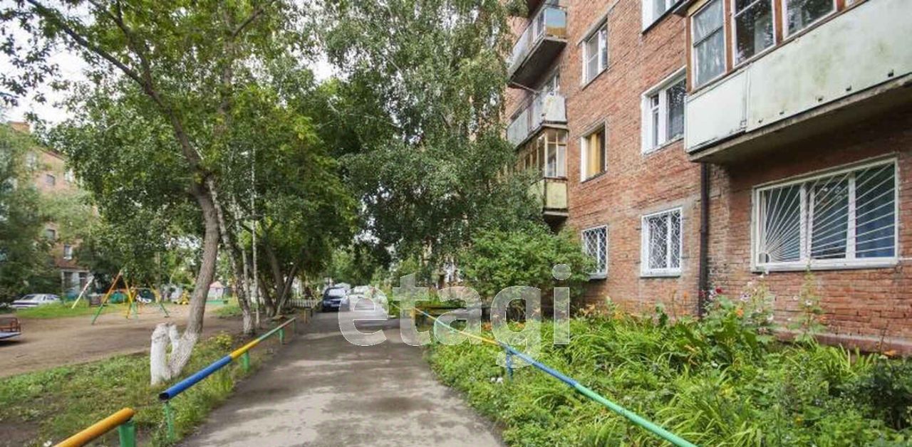 квартира г Омск р-н Центральный ул Осоавиахимовская 189 фото 14