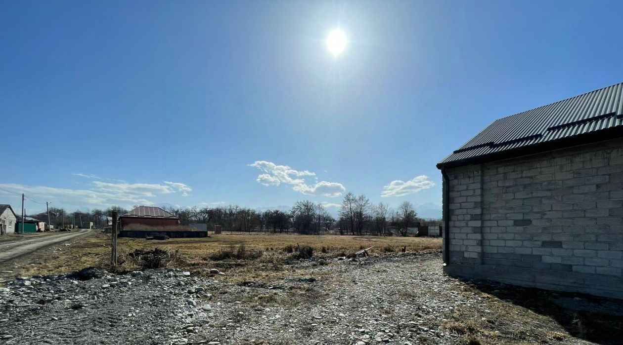 дом р-н Пригородный с Нижняя Саниба ул. Урузмага Алагова, 1 фото 3