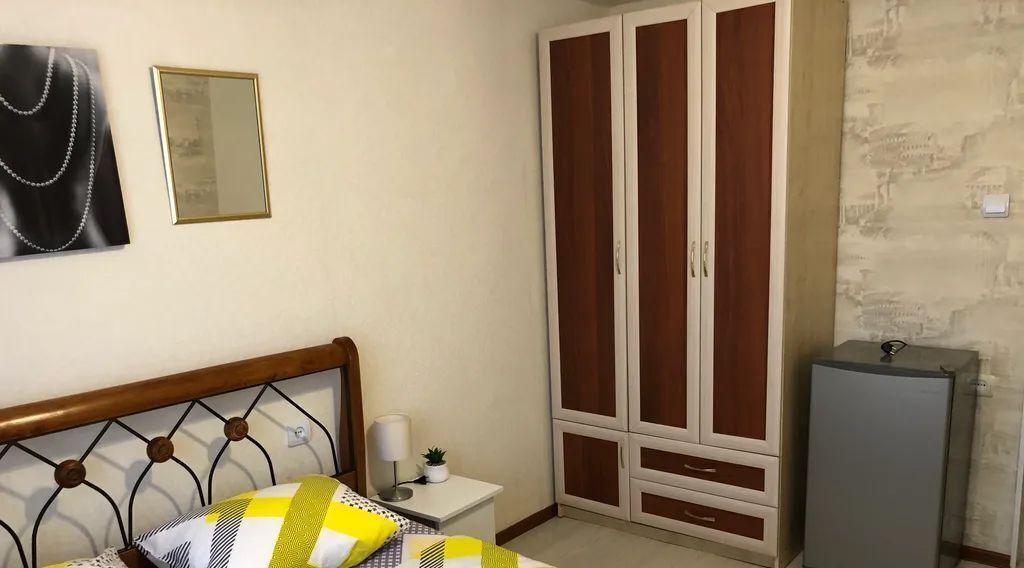 квартира г Пятигорск ул Адмиральского 8к/2 фото 3