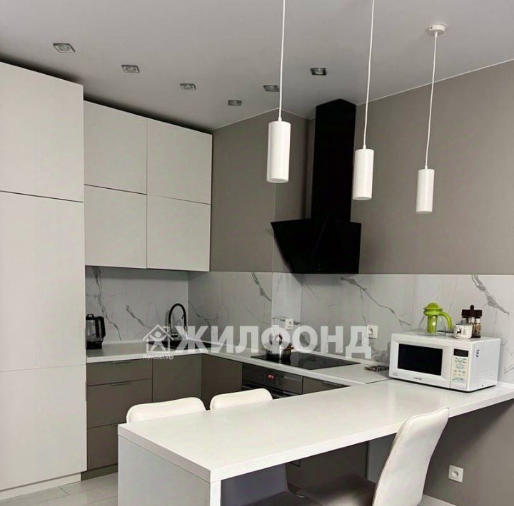 квартира г Кемерово р-н Ленинский пр-кт Московский 18к/4 фото 1
