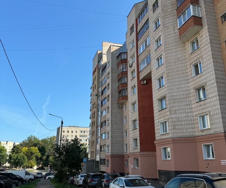 квартира г Киров р-н Ленинский пр-кт Октябрьский 155 городской округ Киров фото 1