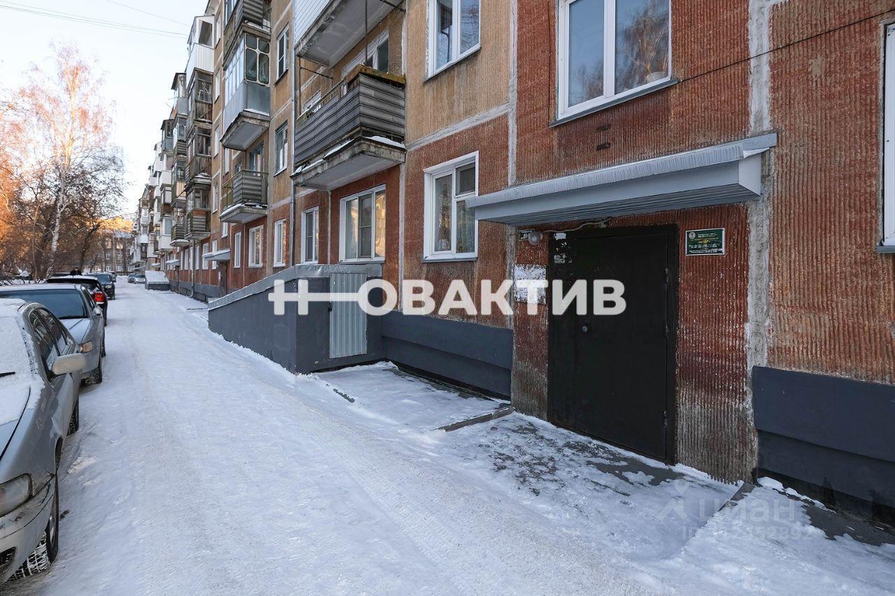квартира г Новосибирск р-н Дзержинский ул Трикотажная 56 фото 5