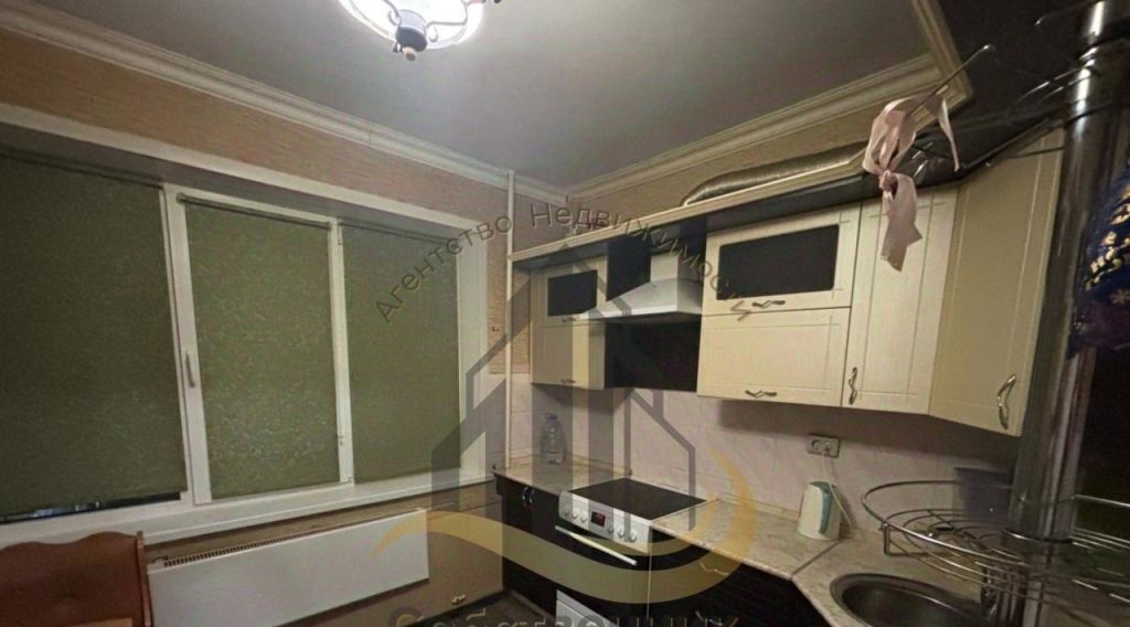 квартира г Старый Оскол микрорайон Ольминского 1А фото 1