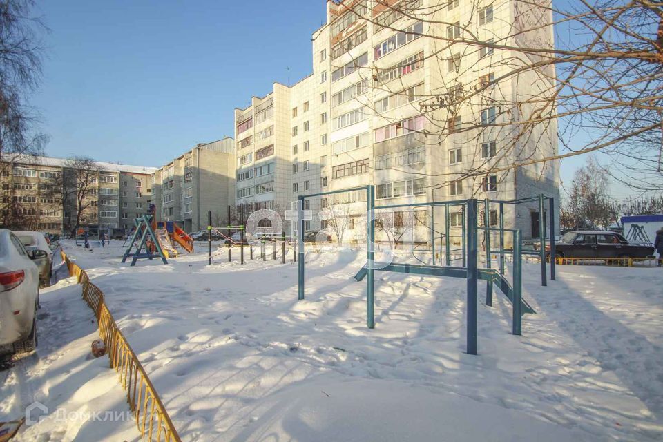 квартира г Тюмень ул Тимуровцев 32а Тюмень городской округ фото 1