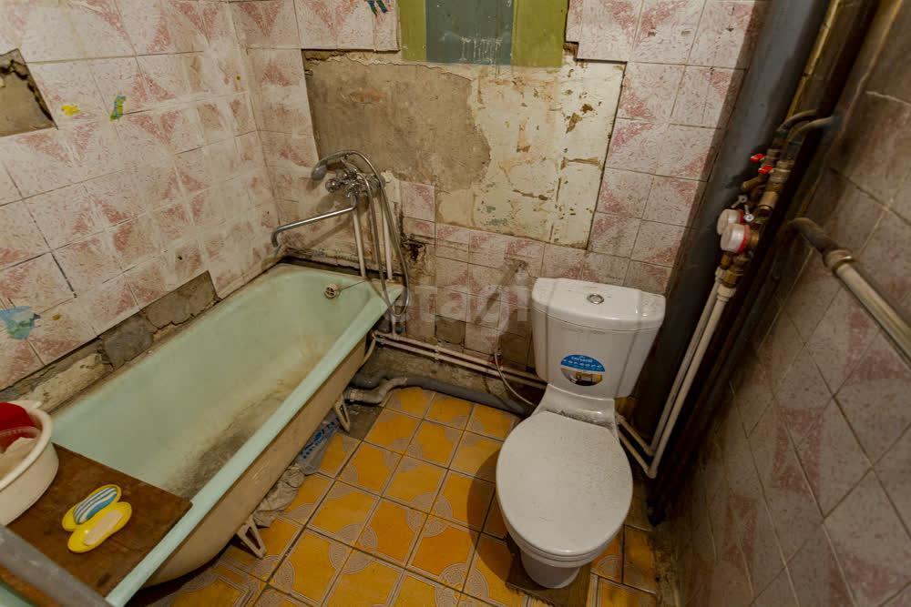 квартира г Новокузнецк р-н Орджоникидзевский ул Новаторов 14 фото 7